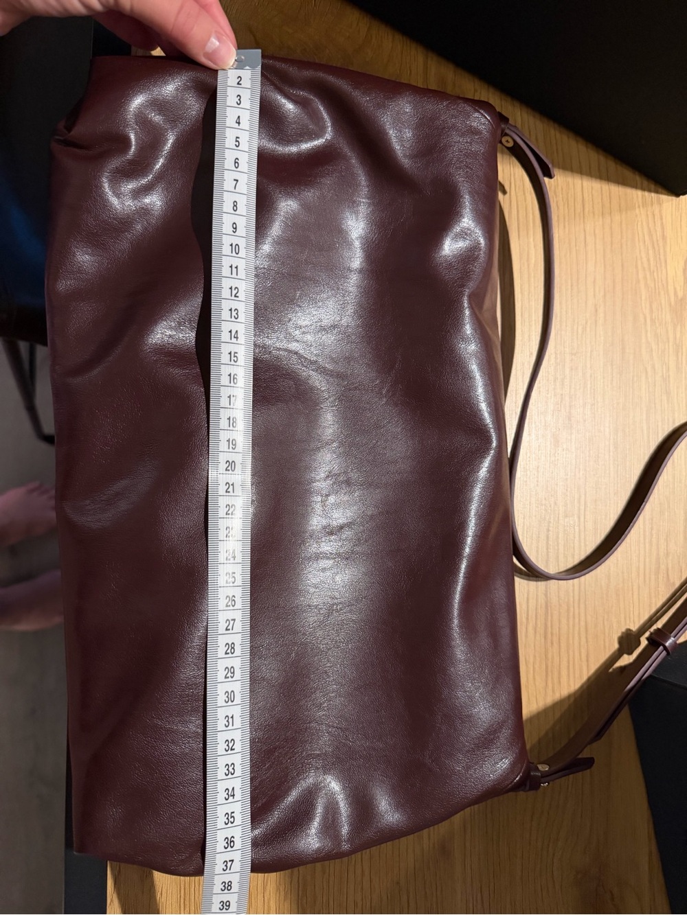 Zara Women's faux Leather Foldover Clutch in Deep Burgundy - Picture 8 of 10